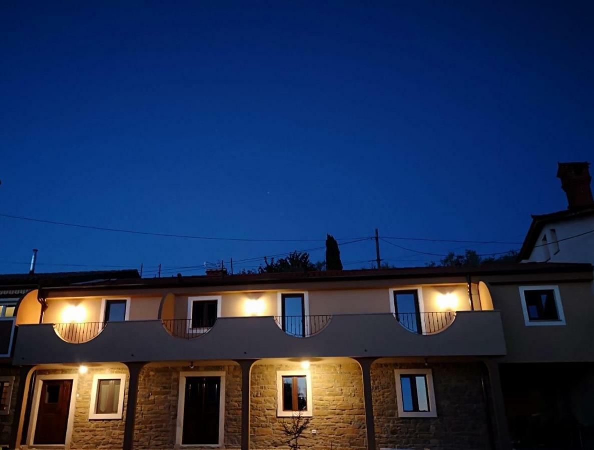 Apartments Gea Lucija Bagian luar foto